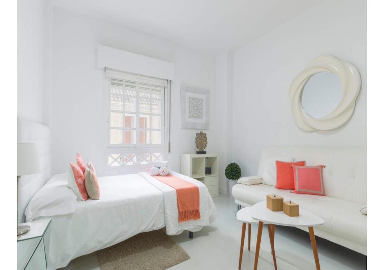 Lovely Studio At The City Heart! Málaga Extérieur photo