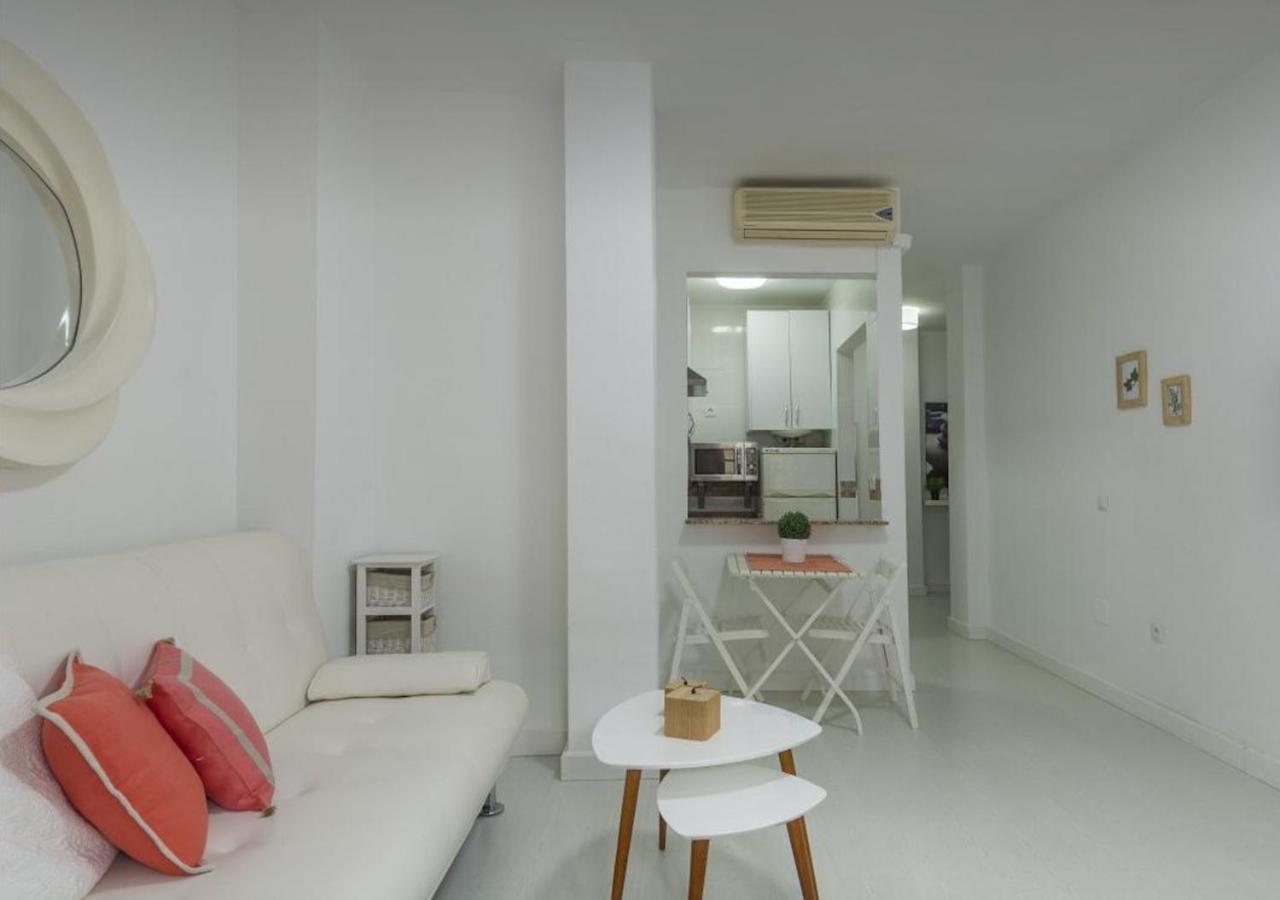 Lovely Studio At The City Heart! Málaga Extérieur photo